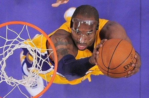 攻防偏科明显！掘金主帅：我们的防守退步了，要蹲下去防守（掘金攻防失衡加剧！主帅直言防守倒退：得蹲下去守住）