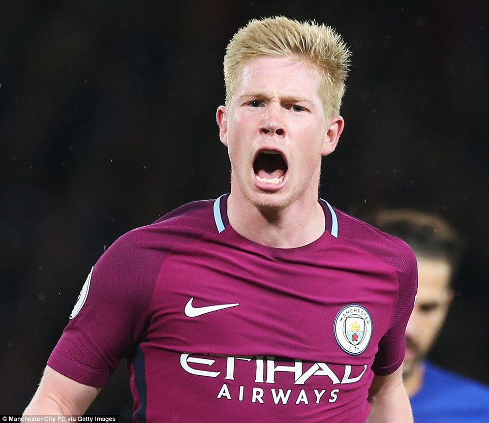 欧冠淘汰赛前瞻：拜仁客战巴黎,（欧冠淘汰赛看点：拜仁客场挑战巴黎圣日耳曼）