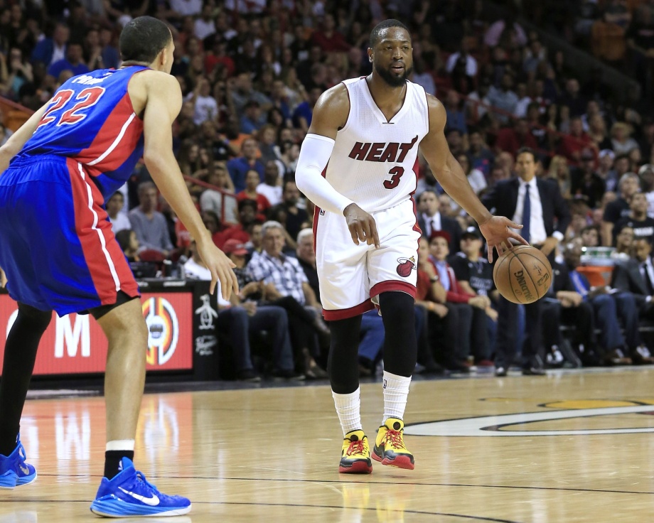 国内首个残疾人铁人三项赛事开赛，134名运动员角逐19金（中国首届残疾人铁人三项揭幕，134名选手争夺19枚金牌）